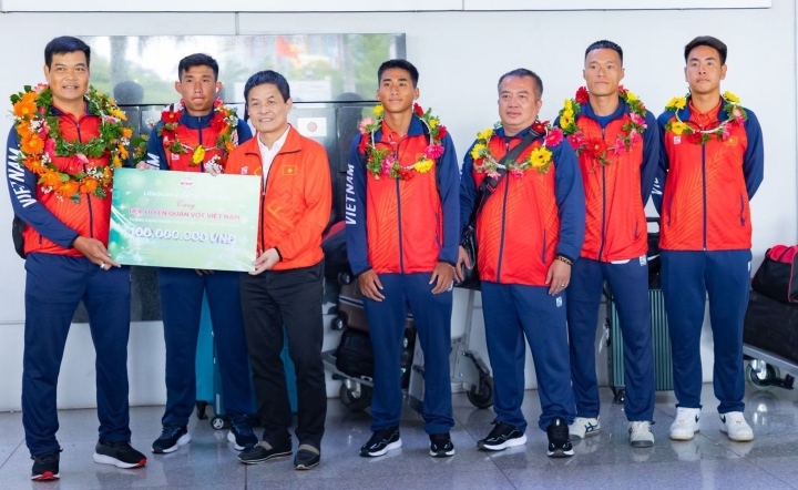 vietnam tennis team advance to davis cup playoff picture 1