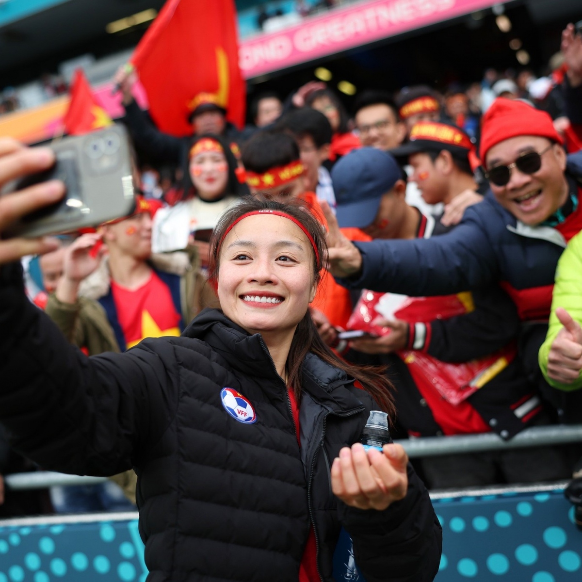 impressive images of Vietnamese football fans at Women's World Cup picture 3