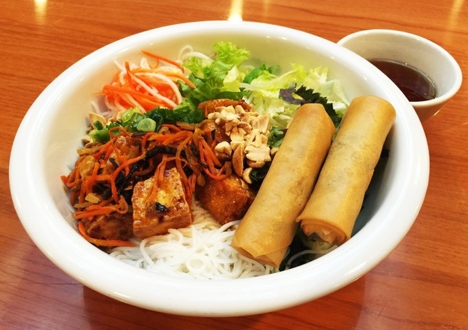 conde nast traveller suggests 10 best vegetarian dishes to try in hanoi picture 6