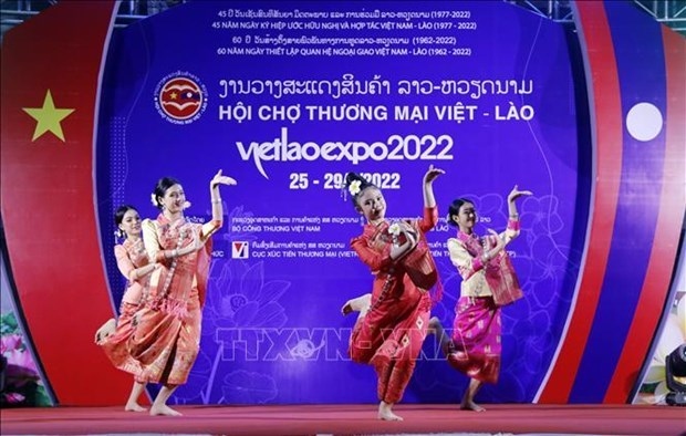 annual vietnam-laos trade fair opens in vientiane picture 1