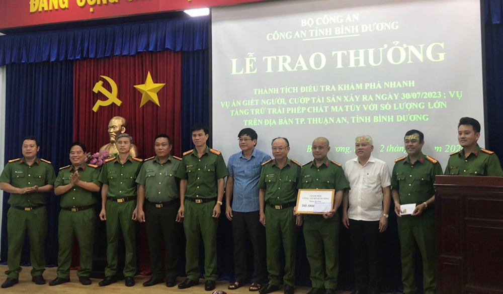 loi khai cua ke sat hai nam thanh nien tai bai dat trong o binh duong hinh anh 2