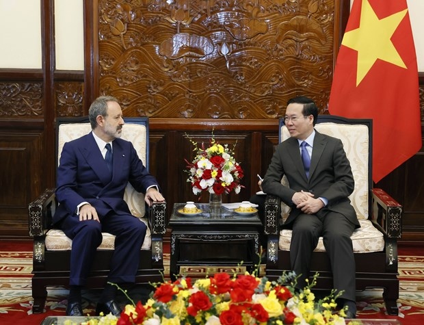 Vietnamo prezidentas priėmė naujuosius Airijos, Italijos, Korėjos Respublikos ir Lietuvos ambasadorius 2 foto