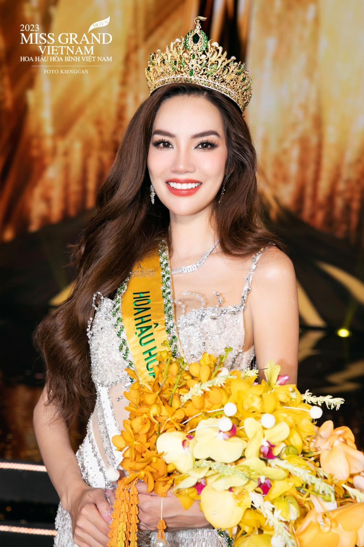 nguoi dep le hoang phuong dang quang miss grand vietnam 2023 hinh anh 2