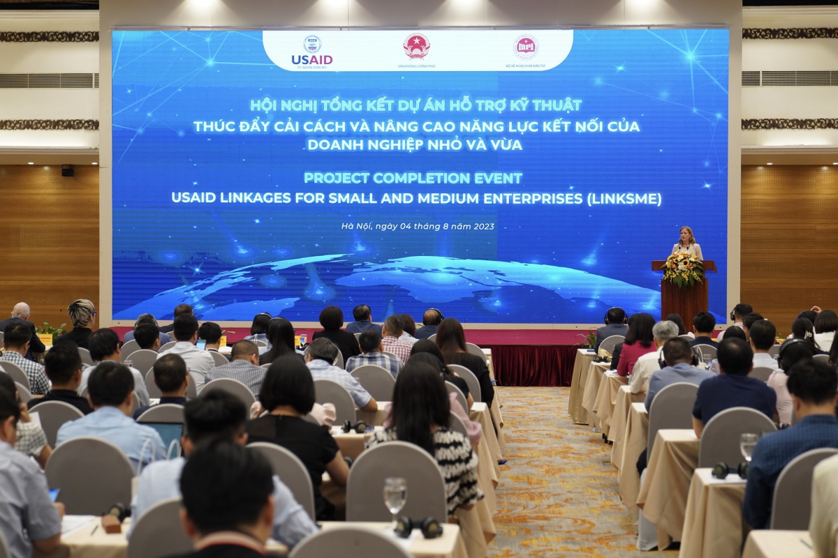 us helps vietnam improve business environment and private sector competition picture 1