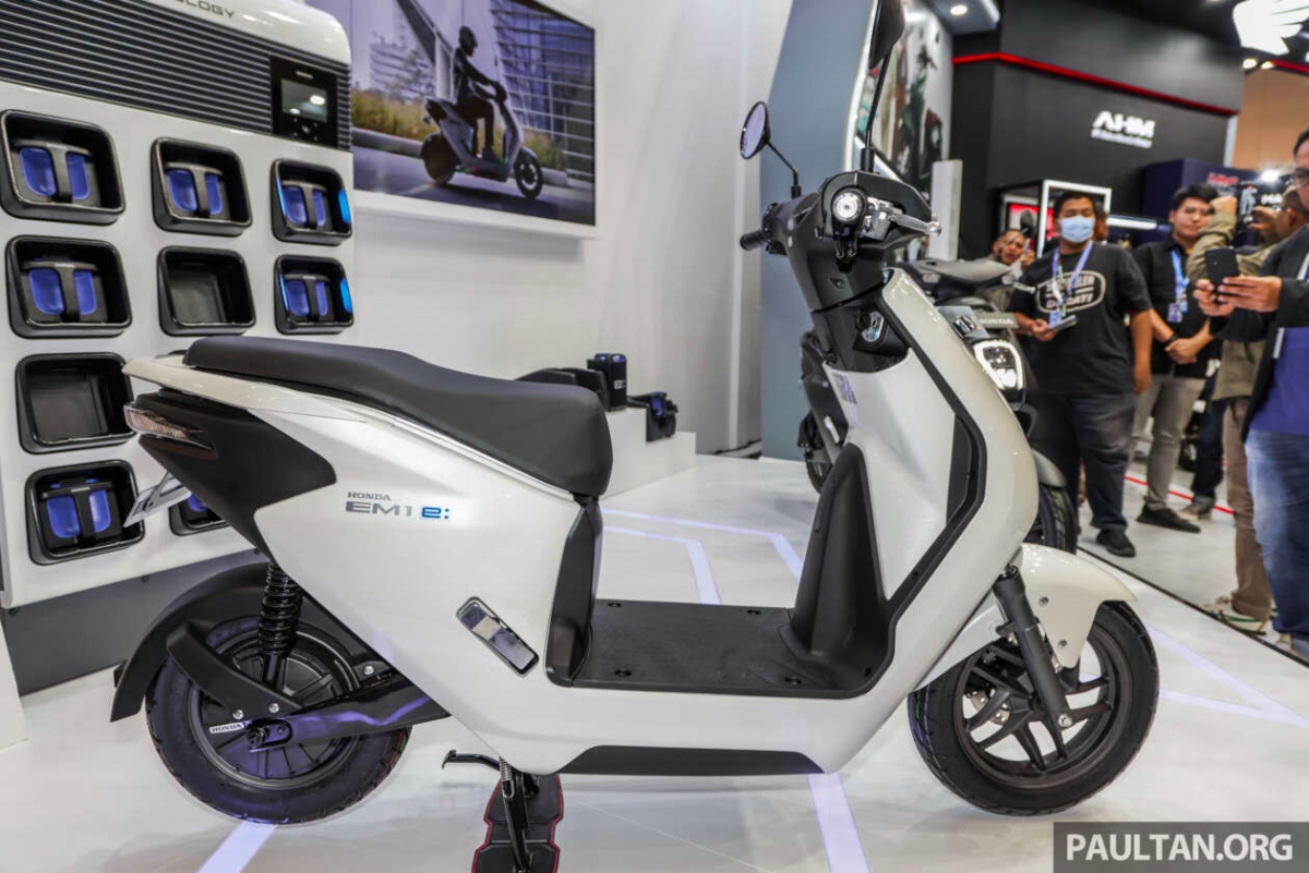 Honda EM1 mẫu xe máy điện nhỏ gọn cho đô thị