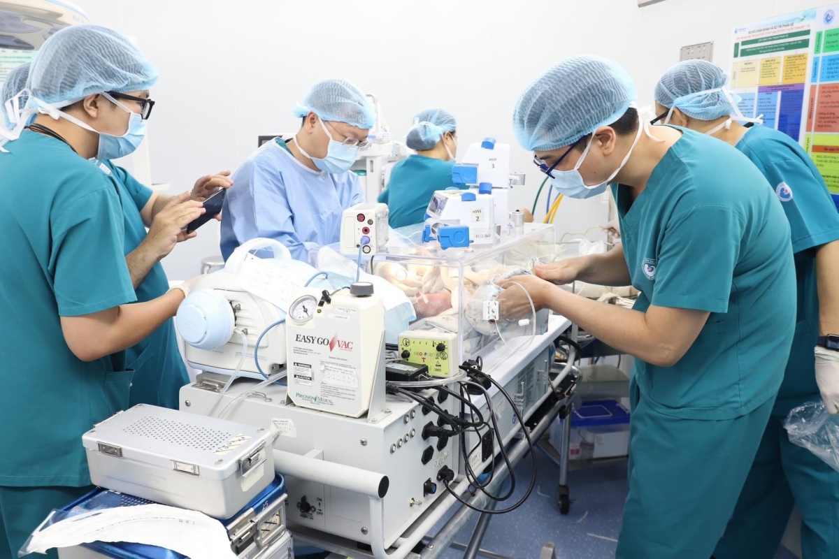 Sinh non đáng báo động nhưng tỉ lệ nuôi sống cao đến 98%