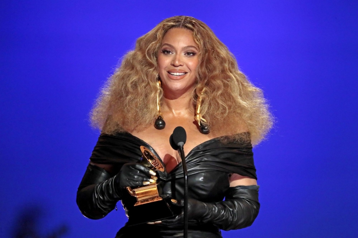 Sự nghiệp huy hoàng của "nữ hoàng nhạc pop" Beyoncé qua các con số