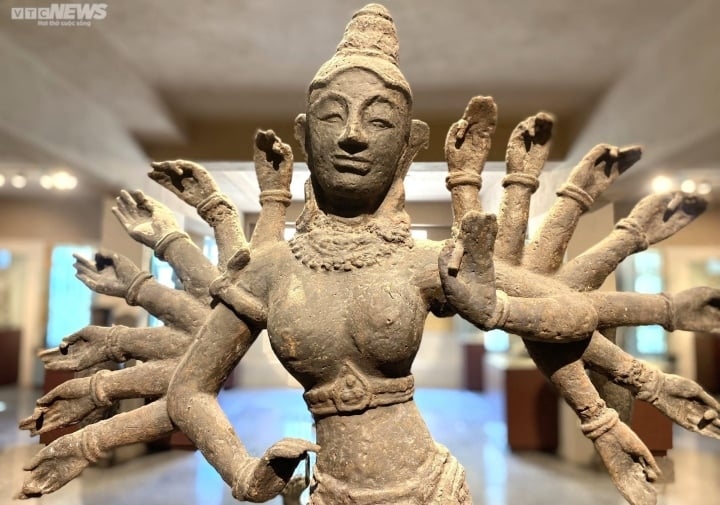 buddhist antiques displayed in first-ever national cultural museum picture 3