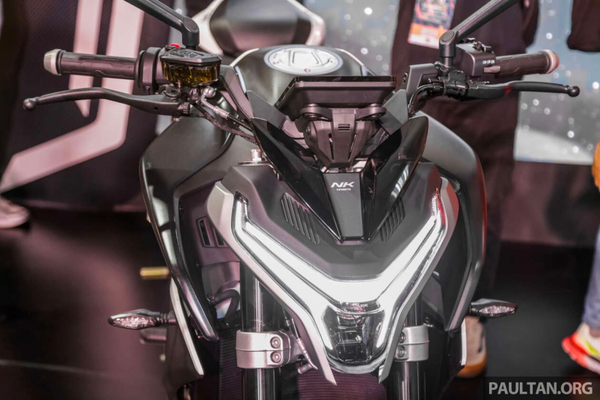 cfmoto 800nk advanced naked sportsbike 2023 chinh thuc trinh lang hinh anh 3