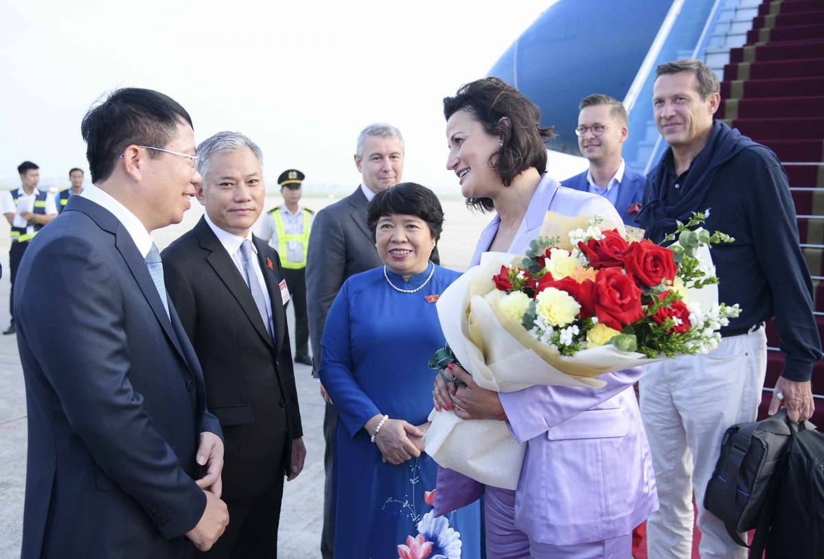 president of belgian senate begins official visit to vietnam picture 1