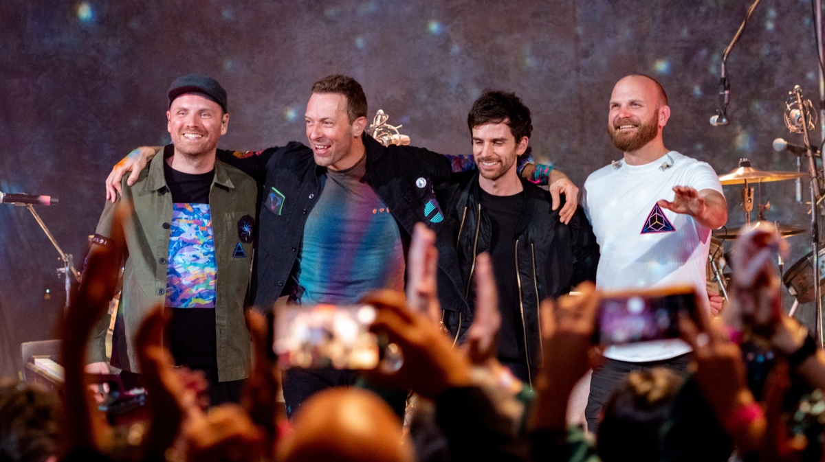 Quản lý cũ của Coldplay khởi kiện cả ban nhạc