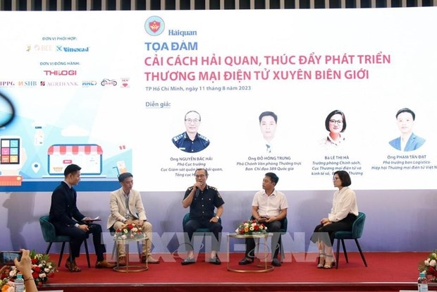 vietnam urged to devise suitable policies for cross-border e-commerce picture 1