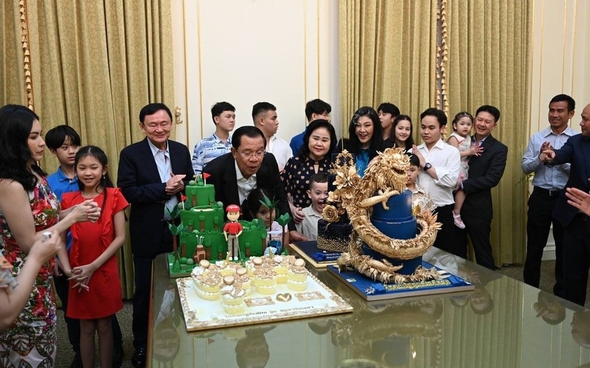 Lệ Quyên và người tình tin đồn kém tuổi đến mừng sinh nhật Quang Hà  Báo  Dân trí
