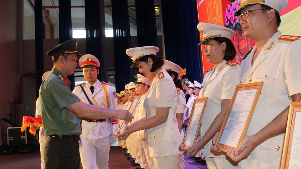 công an bình dương giảm 3 phòng nghiệp vụ theo đề án sáp nhập, tinh giản hình ảnh 1 cong an binh duong giam 3 phong nghiep vu theo de an sap nhap, tinh gian hinh anh 1