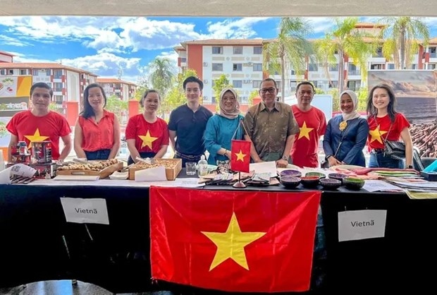 vietnamese culture and food introduced at asia-oceania fair in brazil picture 1 vietnamese culture and food introduced at asia-oceania fair in brazil picture 1