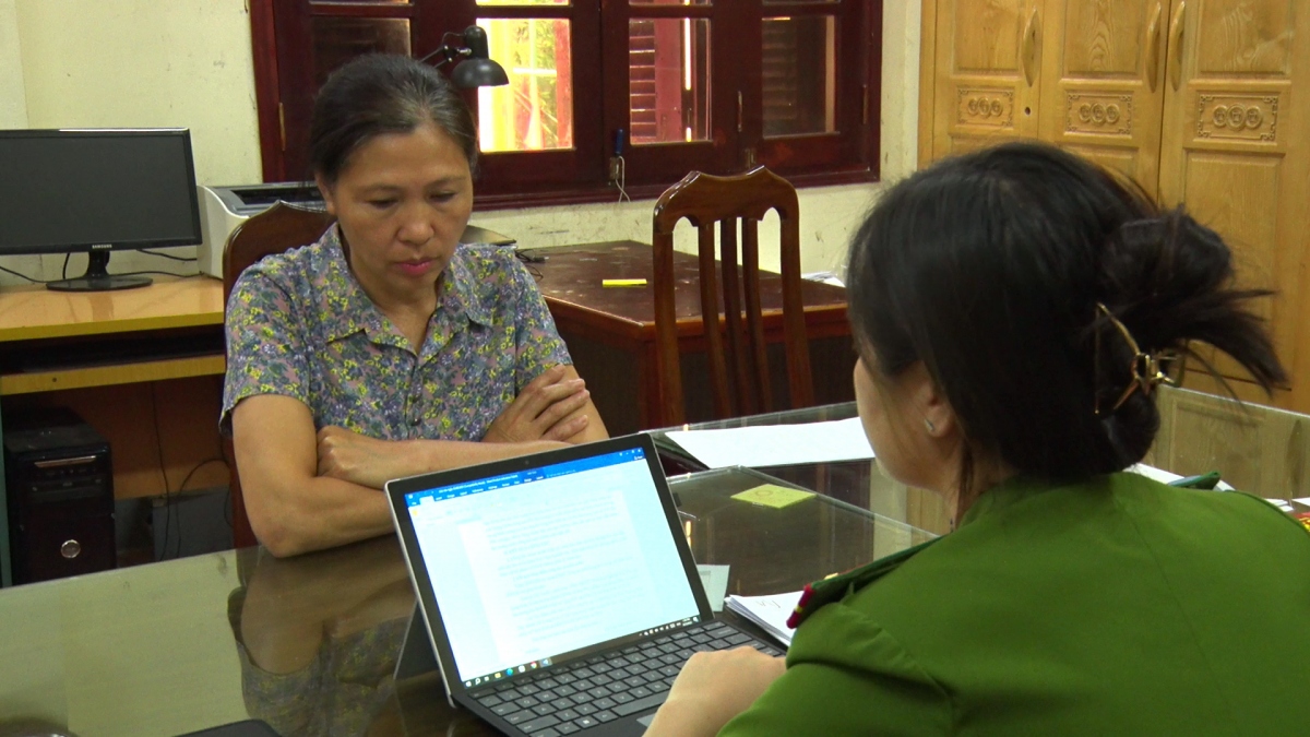 khởi tố, bắt tạm giam 2 đối tượng lợi dụng chức quyền khi thi hành công vụ hình ảnh 2 khoi to, bat tam giam 2 doi tuong loi dung chuc quyen khi thi hanh cong vu hinh anh 2