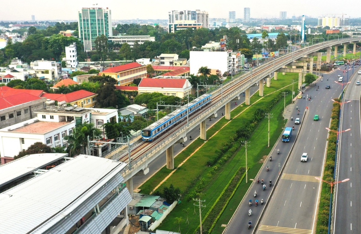 Tuyến metro số 1 kết nối với xe buýt sẽ thu hút khách