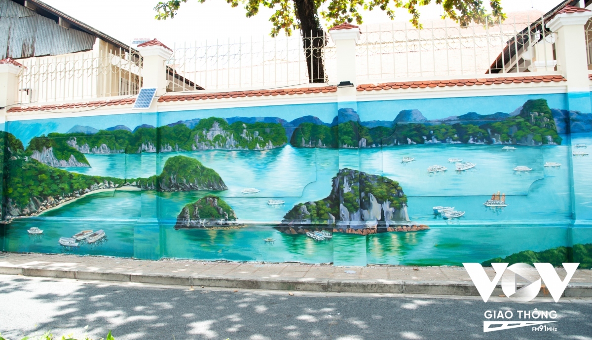 murals give new look to ho chi minh city streets picture 14