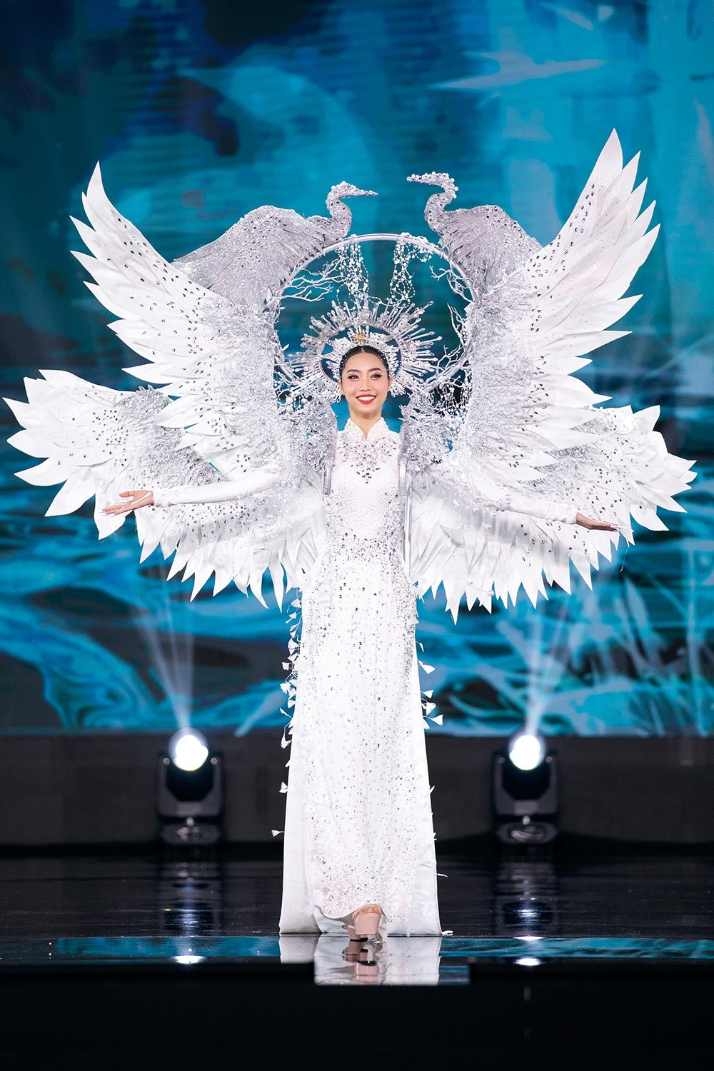 Beauties wow in national costume competition at Miss Grand Vietnam 2023