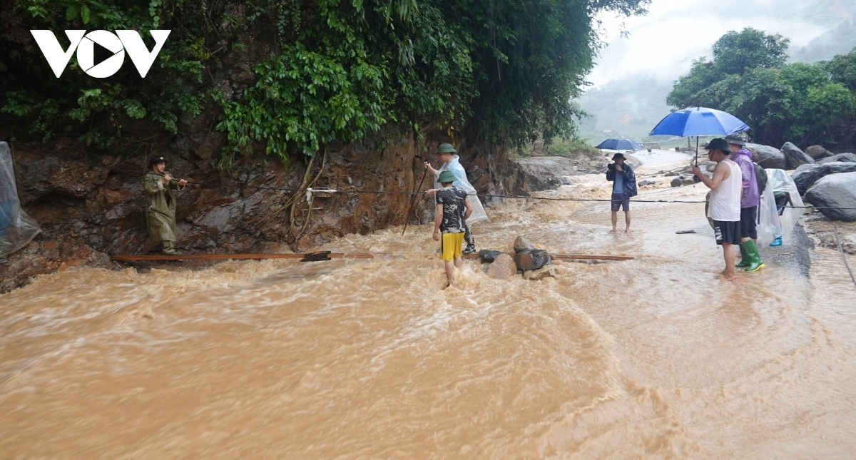 vietnamese locality in northern highlands devastated by flashfloods and landslides picture 15