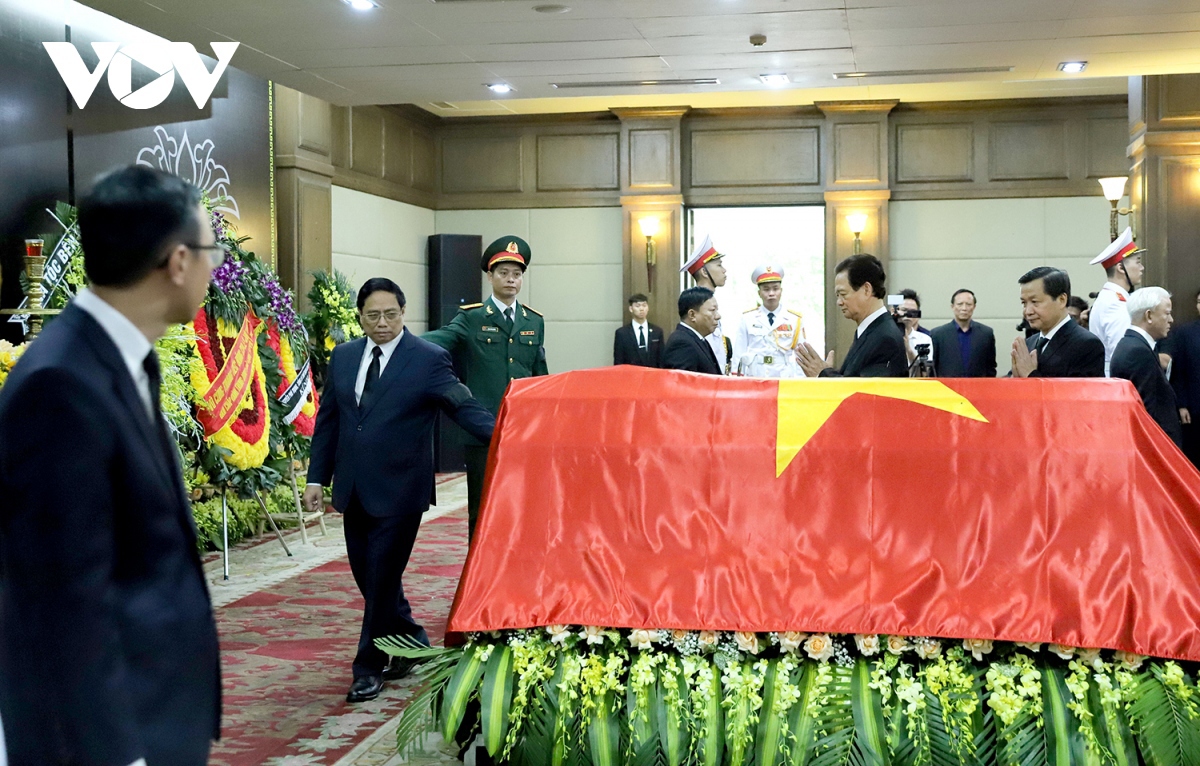 party, state leaders mourn deputy prime minister le van thanh picture 3