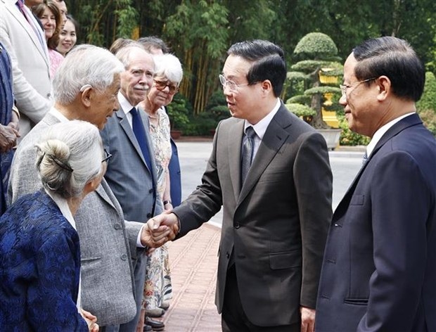 president vo van thuong meets foreign, vietnamese scientists picture 1