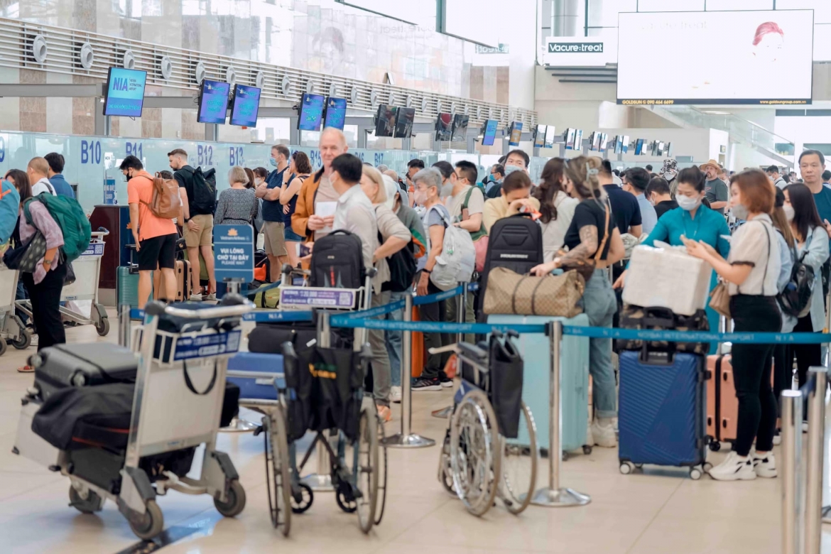 hon 26 trieu khach quoc te den viet nam, van tai hang khong tiep tuc khoi sac hinh anh 2
