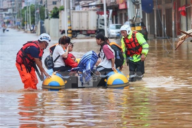 vietnam sends sympathy to china over flood losses picture 1