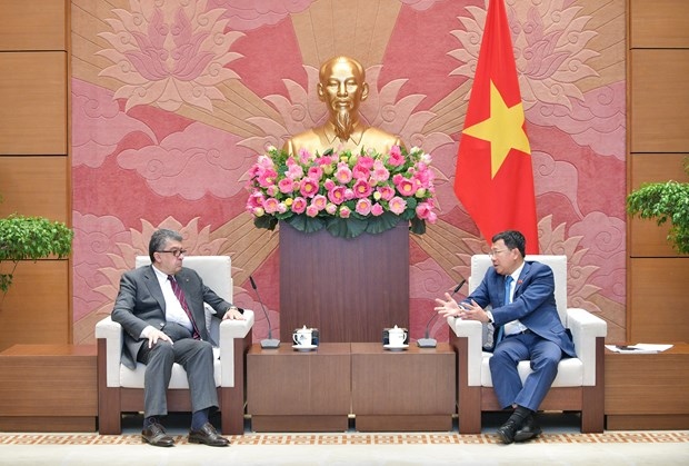 vietnam treasures friendship, cooperation with armenia na official picture 1