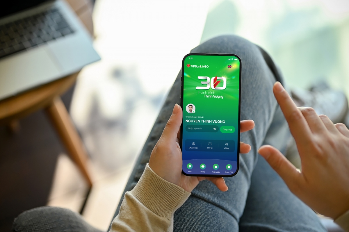 Mừng sinh nhật tuổi 30, VPBank đón nhận nhiều giải thưởng quốc tế uy tín