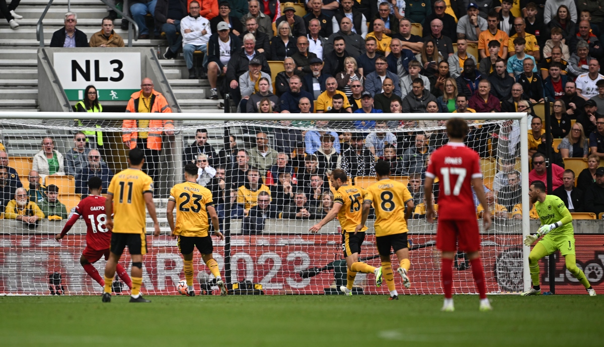 salah lap hat-trick kien tao, liverpool nguoc dong ngoan muc truoc wolves hinh anh 14