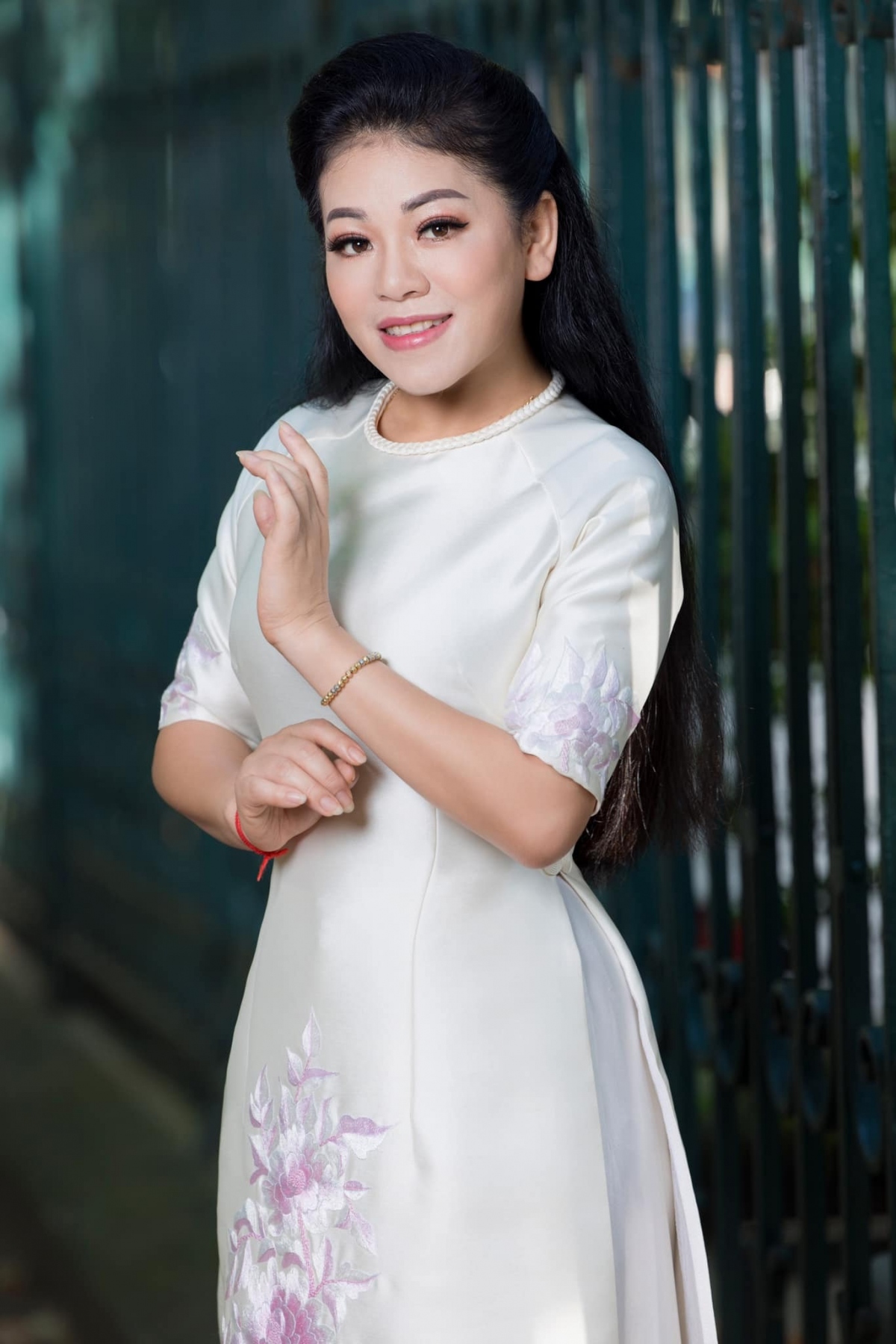 chuyen showbiz hoa hau hoan vu doi luat, khong gioi han tuoi du thi hinh anh 2