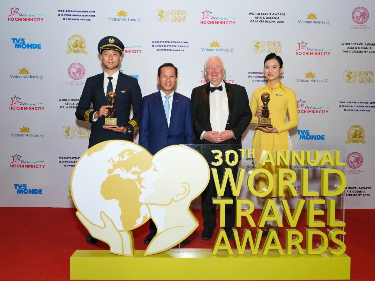 vietnam airlines nhan 4 giai thuong tai world travel awards khu vuc chau A hinh anh 2