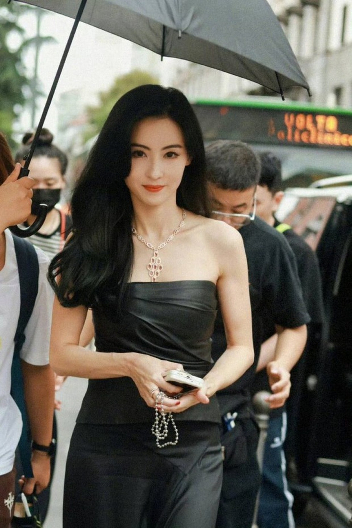 chuyen showbiz lam truong tung tu choi de nghi ket hon o tuoi 20 hinh anh 6