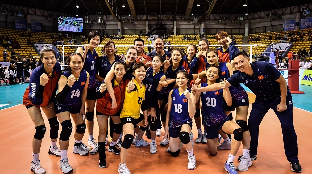 vietnam enter asian senior women s volleyball championship semi-finals picture 1