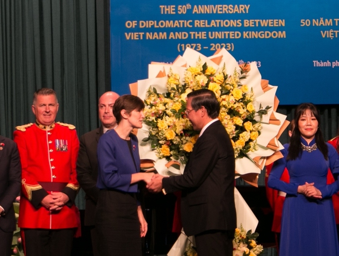hcm city meeting marks 50 years of vietnam uk diplomacy picture 1 hcm city meeting marks 50 years of vietnam uk diplomacy picture 1