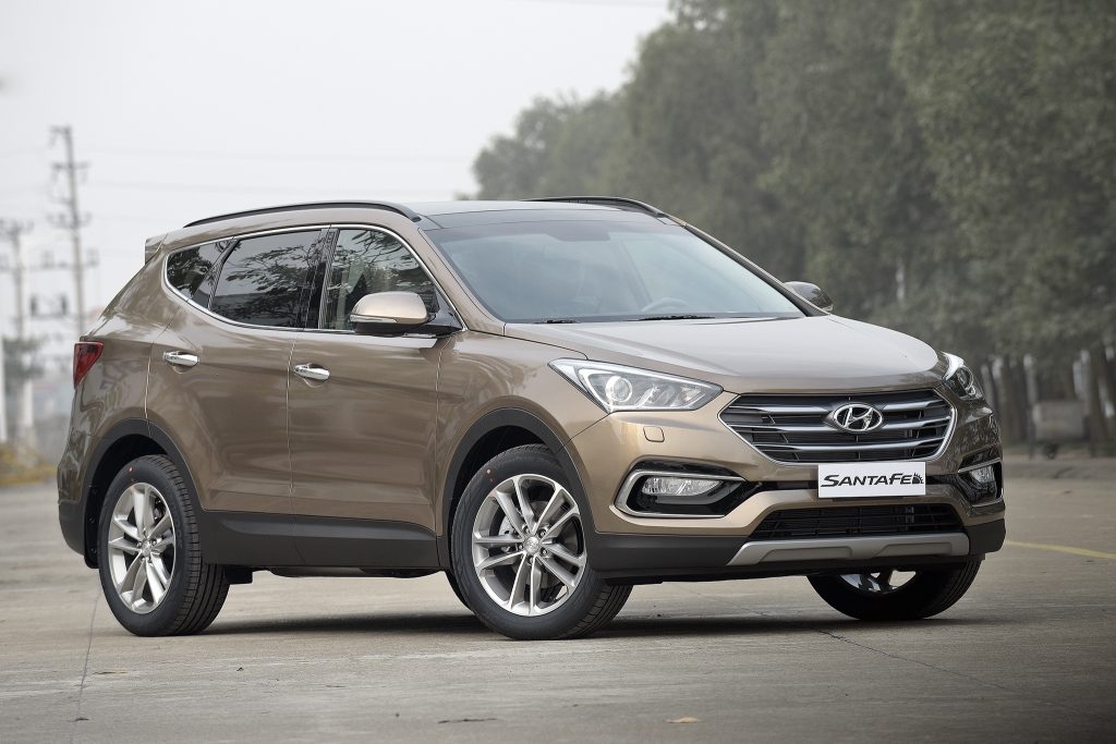 Triệu hồi gần 5.700 xe Hyundai Santa Fe ở Việt Nam vì nguy cơ lỗi phanh