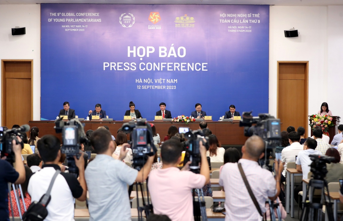 over 500 delegates attend global conference of young parliamentarians in hanoi picture 1