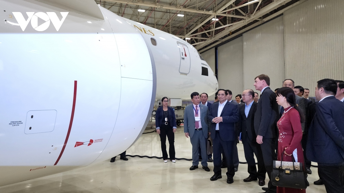 pm encourages aviation cooperation with embraer s.a. picture 1