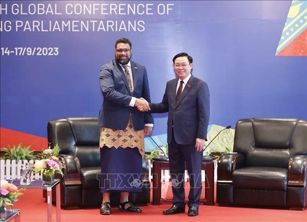 top legislator hosts tongan parliament speaker picture 1