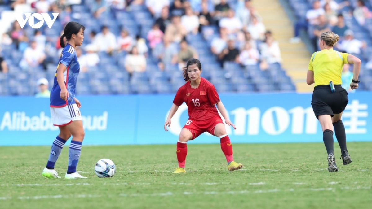 asiad women s football vietnam eliminated after 7-0 loss to japan picture 1