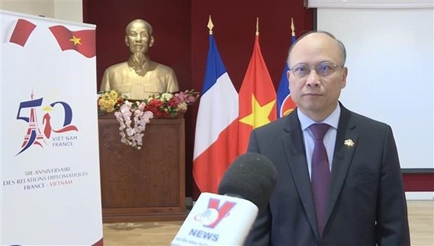 vietnam-france ties grow strong ambassador picture 1