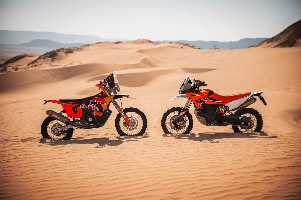 ktm 890 adventure r rally 2024 chinh thuc lo dien, gioi han 700 chiec hinh anh 5