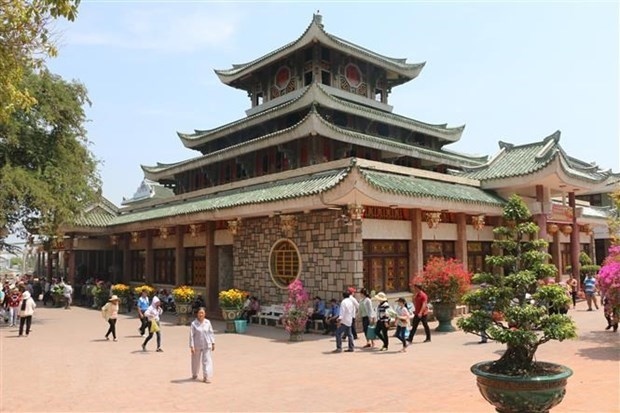 ba chua xu temple named exemplary spiritual tourist spot in asia - pacific picture 1
