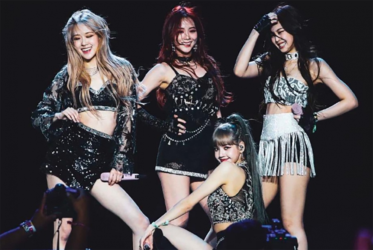 Báo Pháp tiếp tục chê concert Blackpink