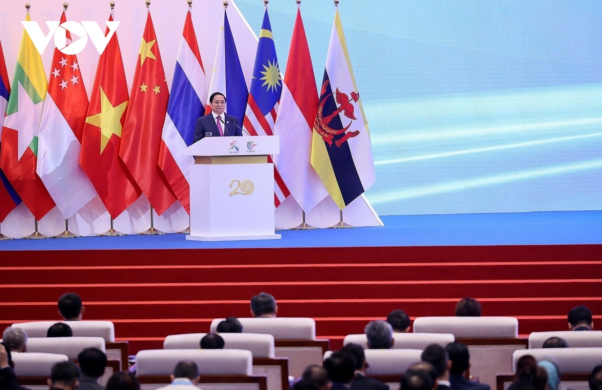 pm chinh hails china s important contributions to regional cooperation and prosperity picture 1