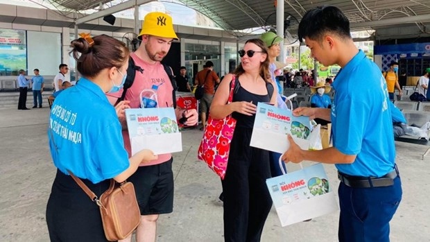 quang ninh co to island district enforces single-use plastic ban for tourists picture 1