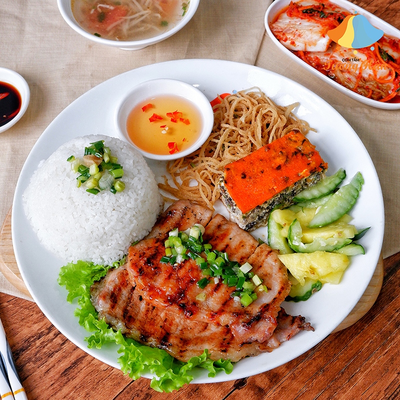 rough guides recommends top 9 must-try vietnamese dishes picture 9