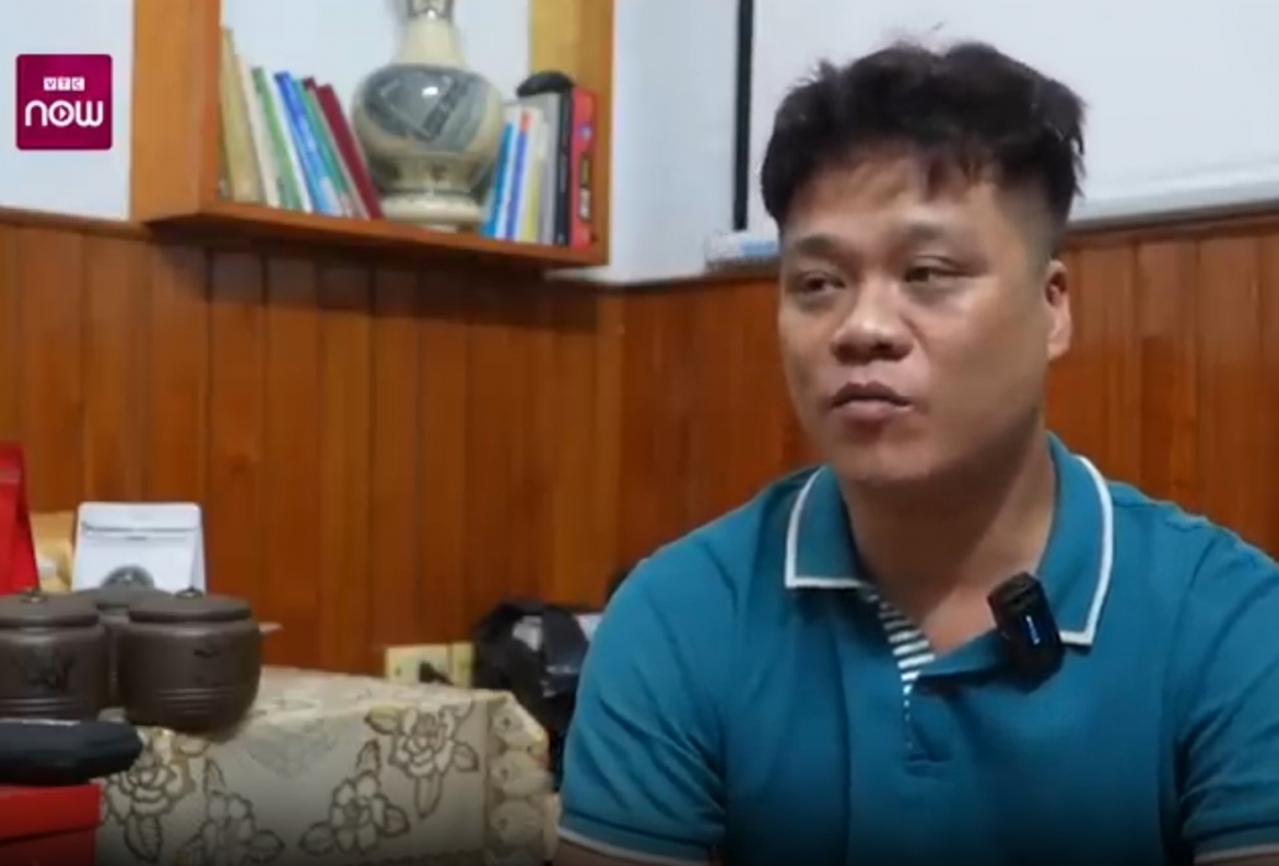 "Quá khủng khiếp... ngoài khói bụi, tay tôi còn dính da và đồ cháy"