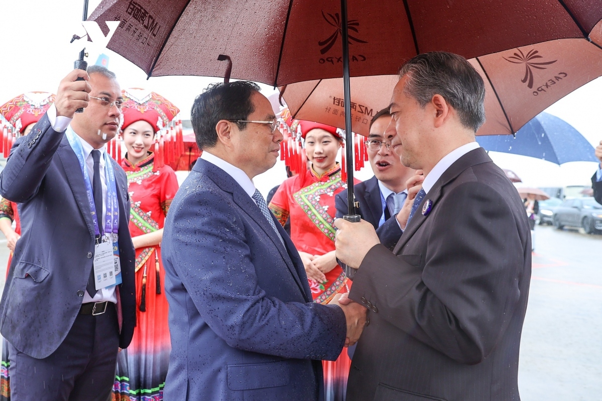 vietnamese government leader begins china trip for caexpo, cabis picture 2